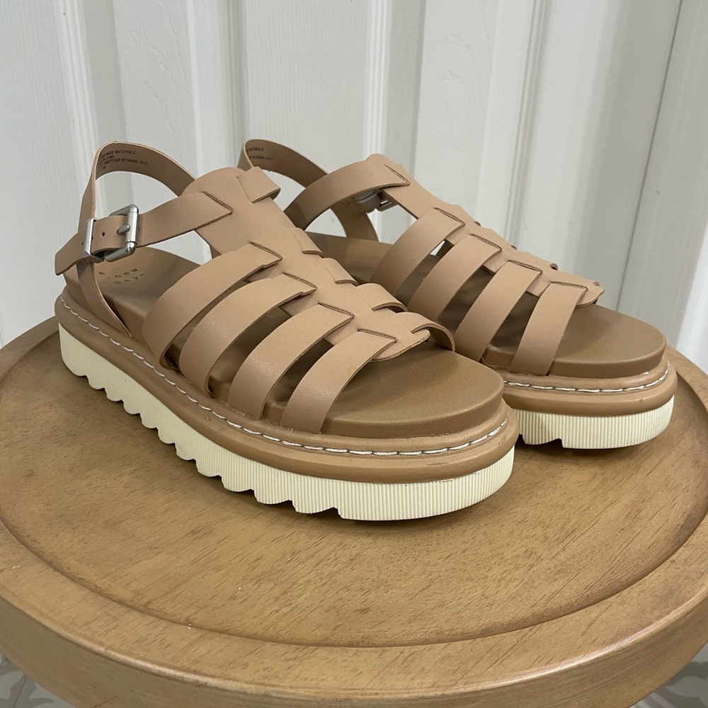 a new day Target Monroe Platform Sandal Tan Size 8 1/2